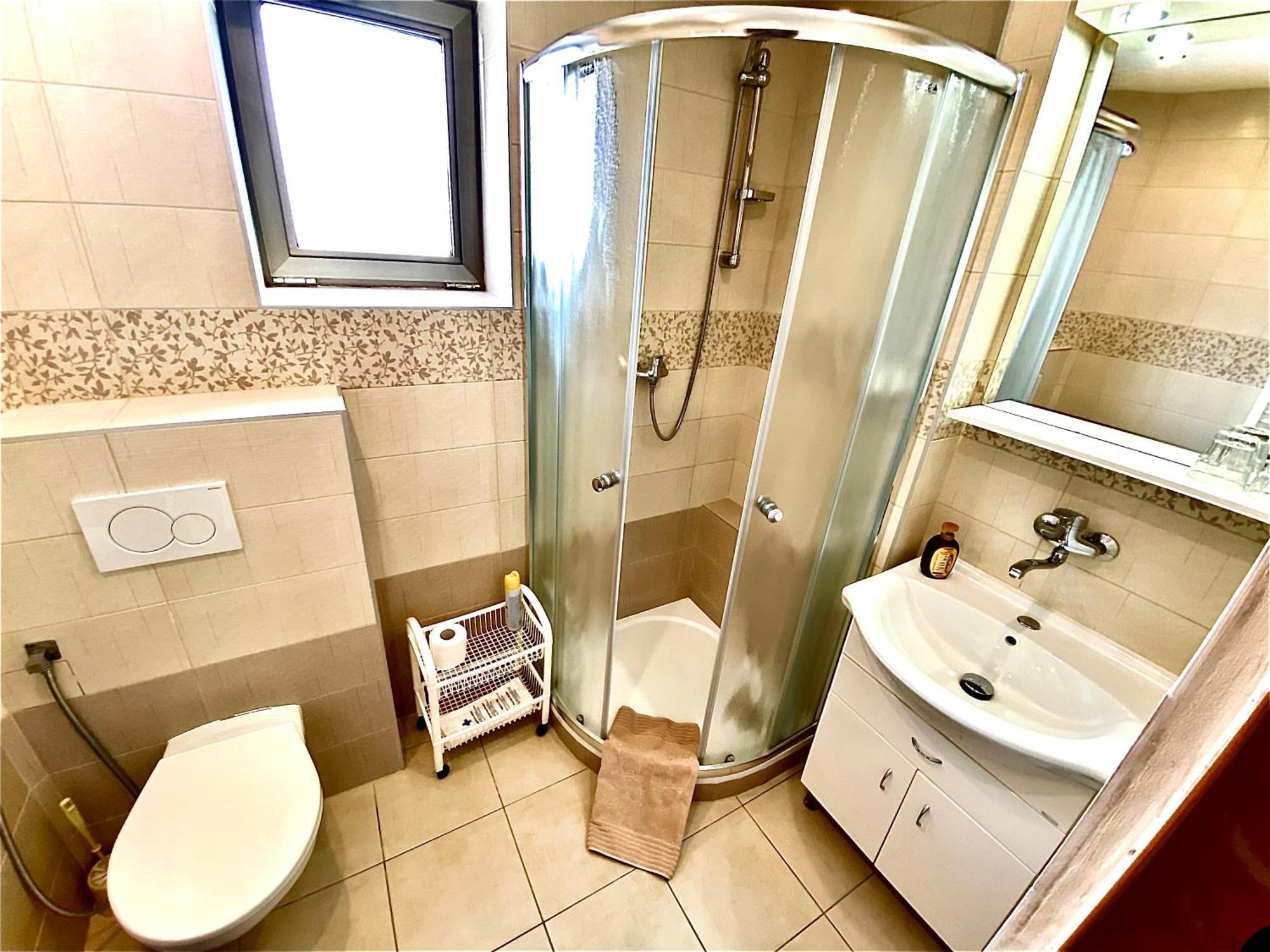 Double or Twin Room,1014039316:JPEG