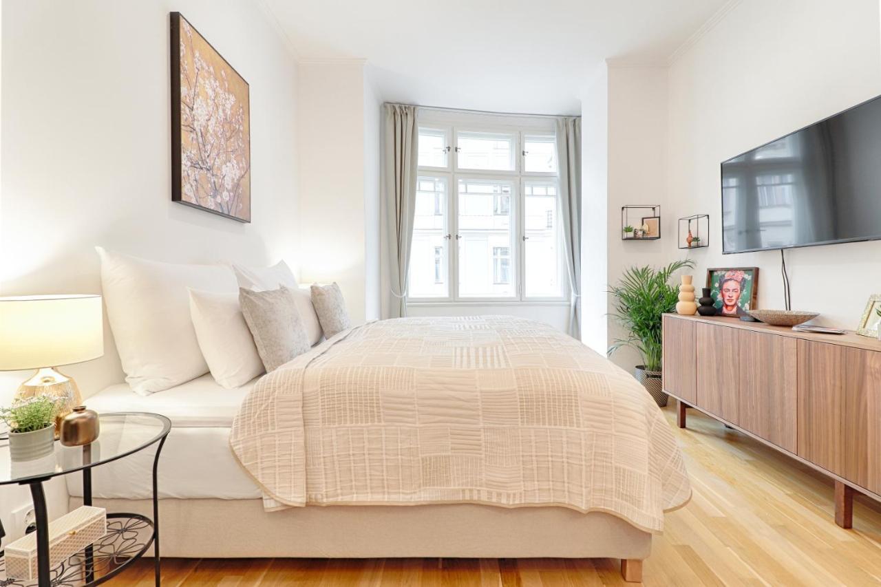Deluxe Apartment,1167591784:JPEG