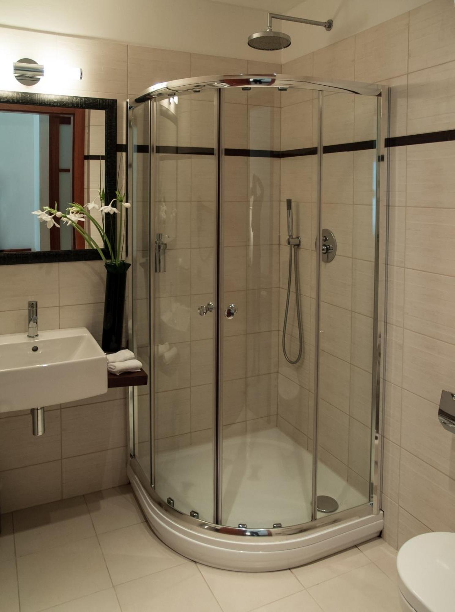 Superior Apartment,1162489464:JPEG