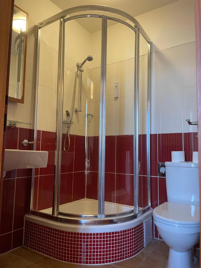 Třílůžkový pokoj