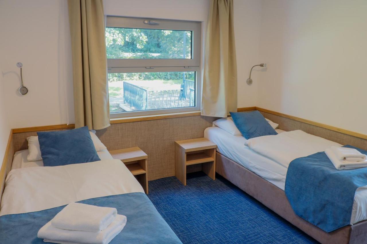 Double or Twin Room,1294449559:JPEG