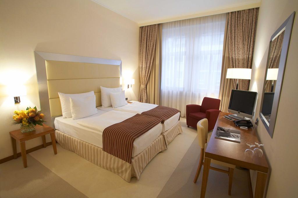 Deluxe Apartment,1227049064:JPEG