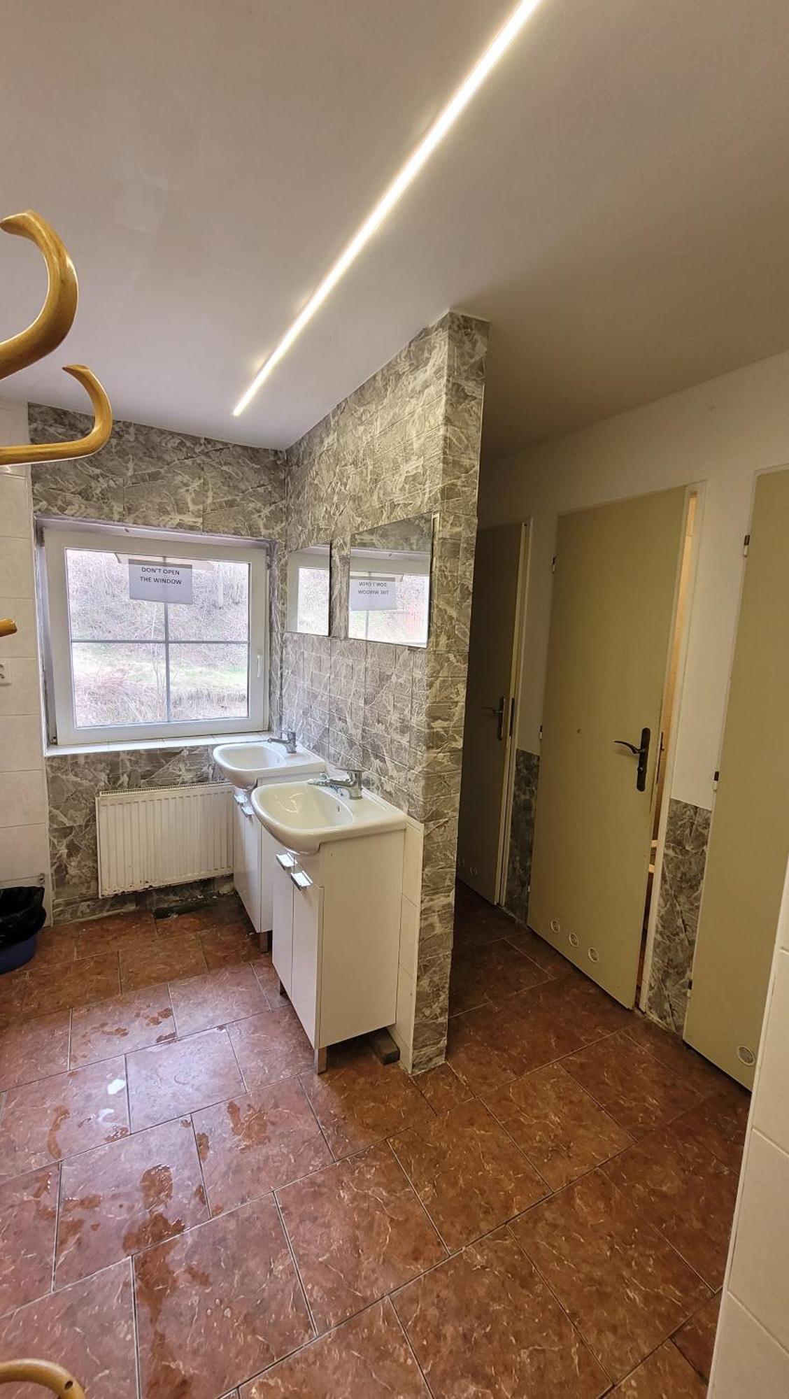4-Bed Mixed Dormitory Room