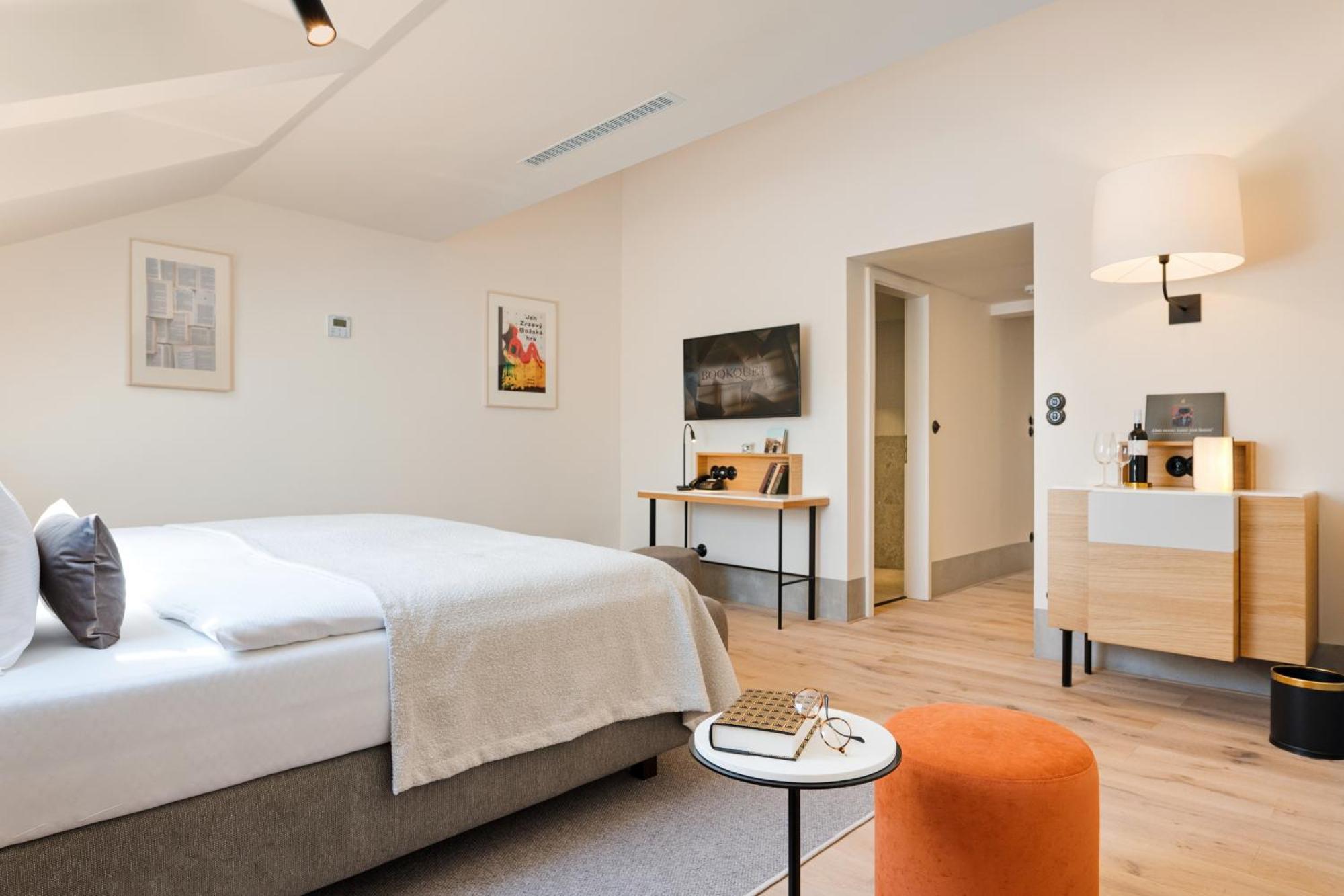 Double or Twin Room with Balcony