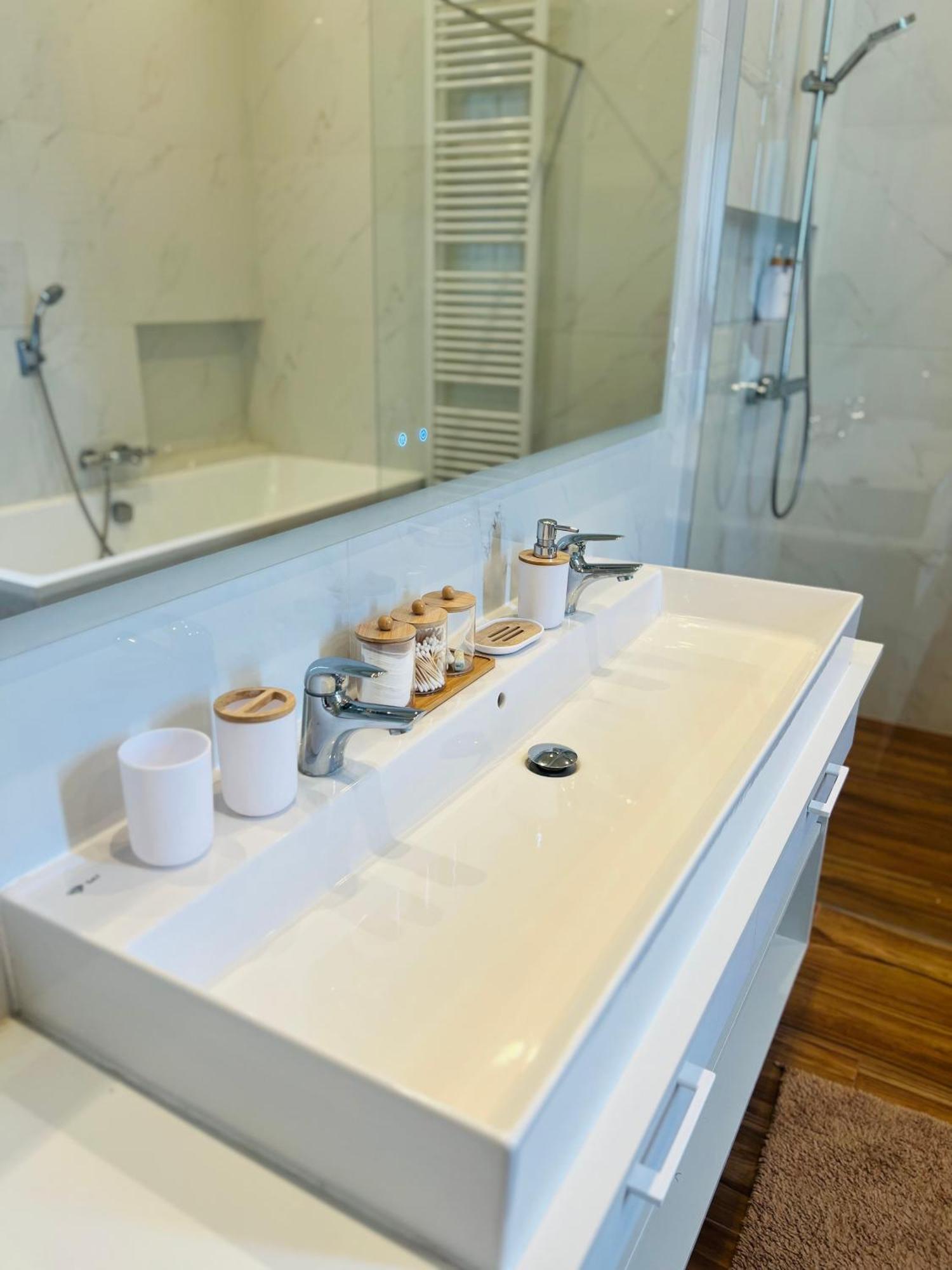 Premium Quadruple Room