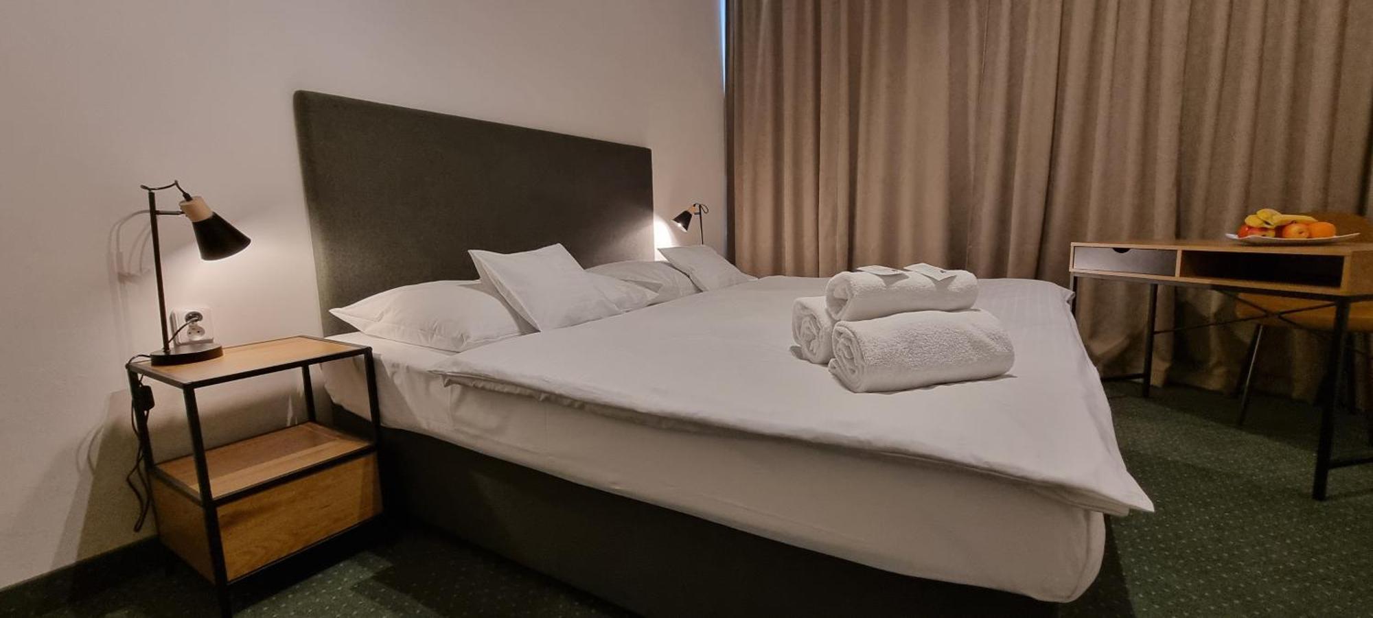 Comfort szoba kétszemélyes ággyal - légkondicionálással