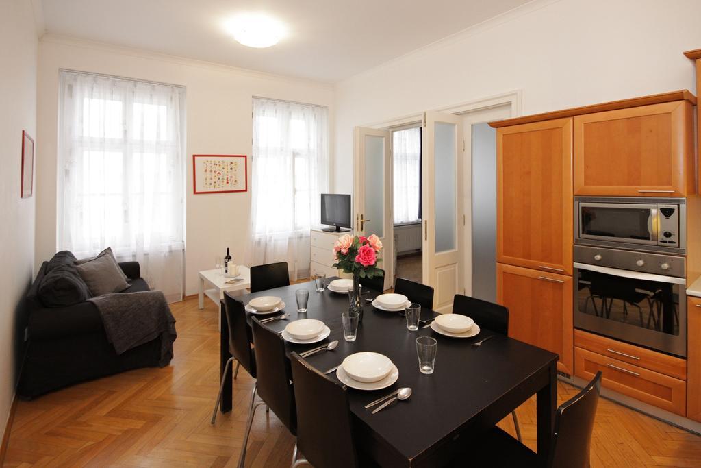 Two-Bedroom Apartment,185004741:JPEG