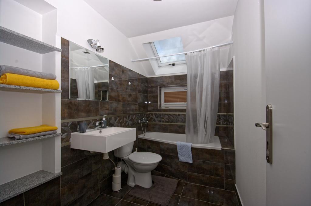 Erkélyes apartman