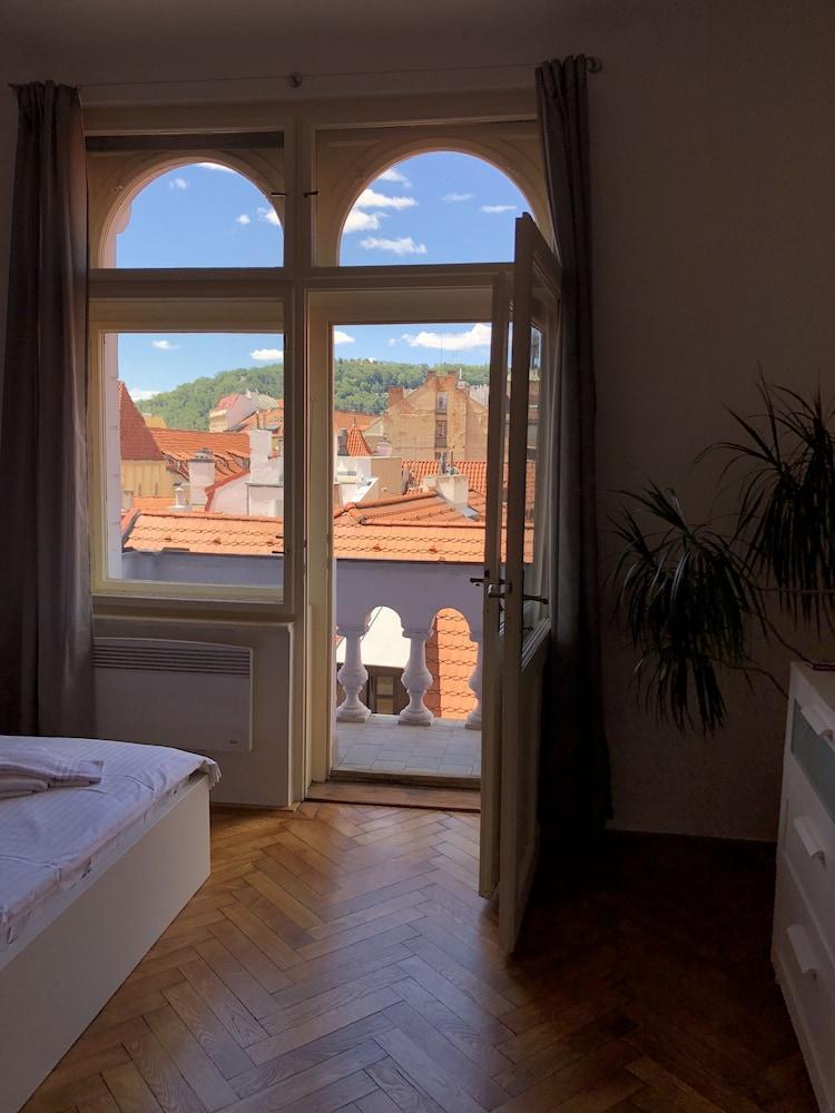 Monolocale con Balcone
