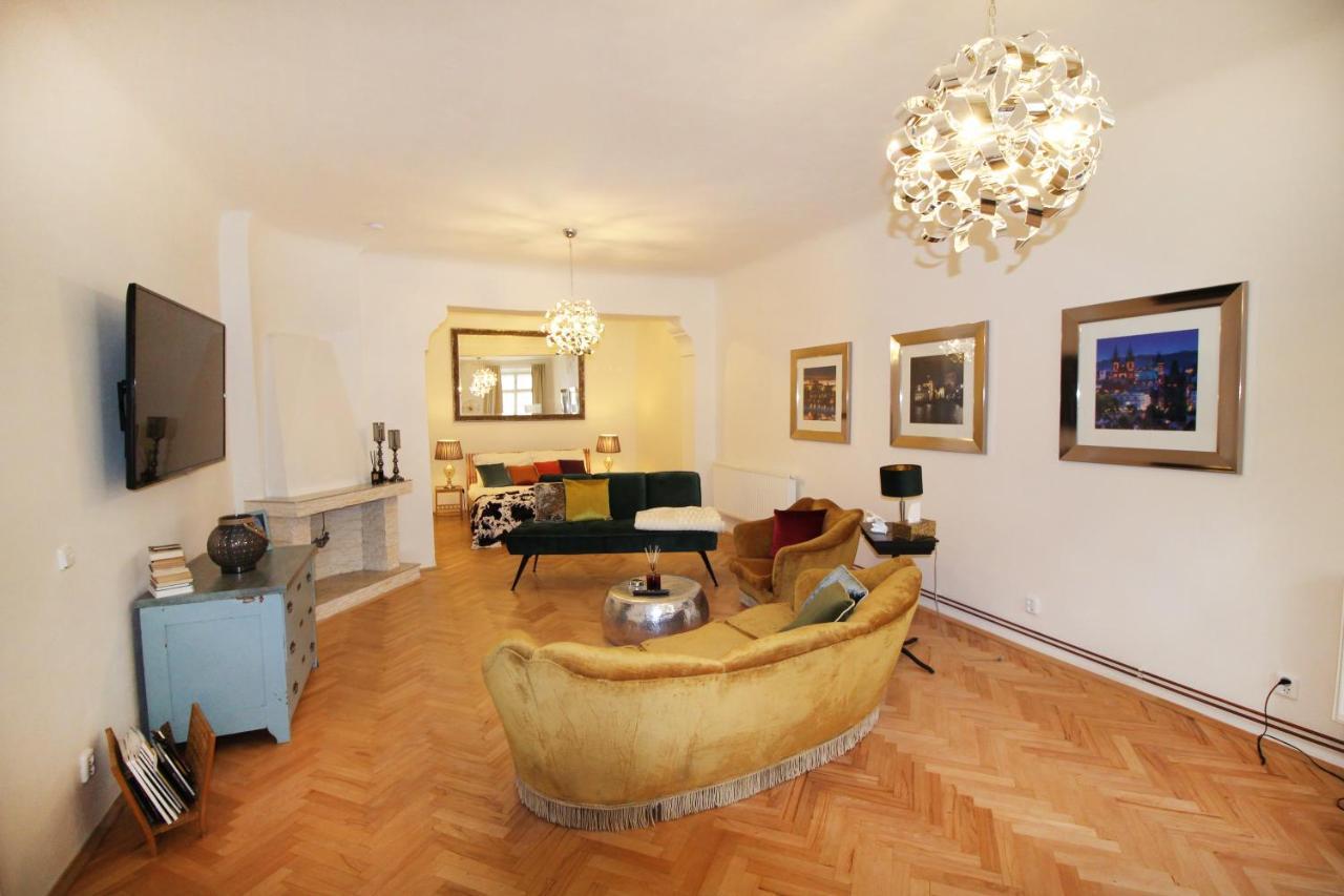 Deluxe Apartment,999427542:JPEG