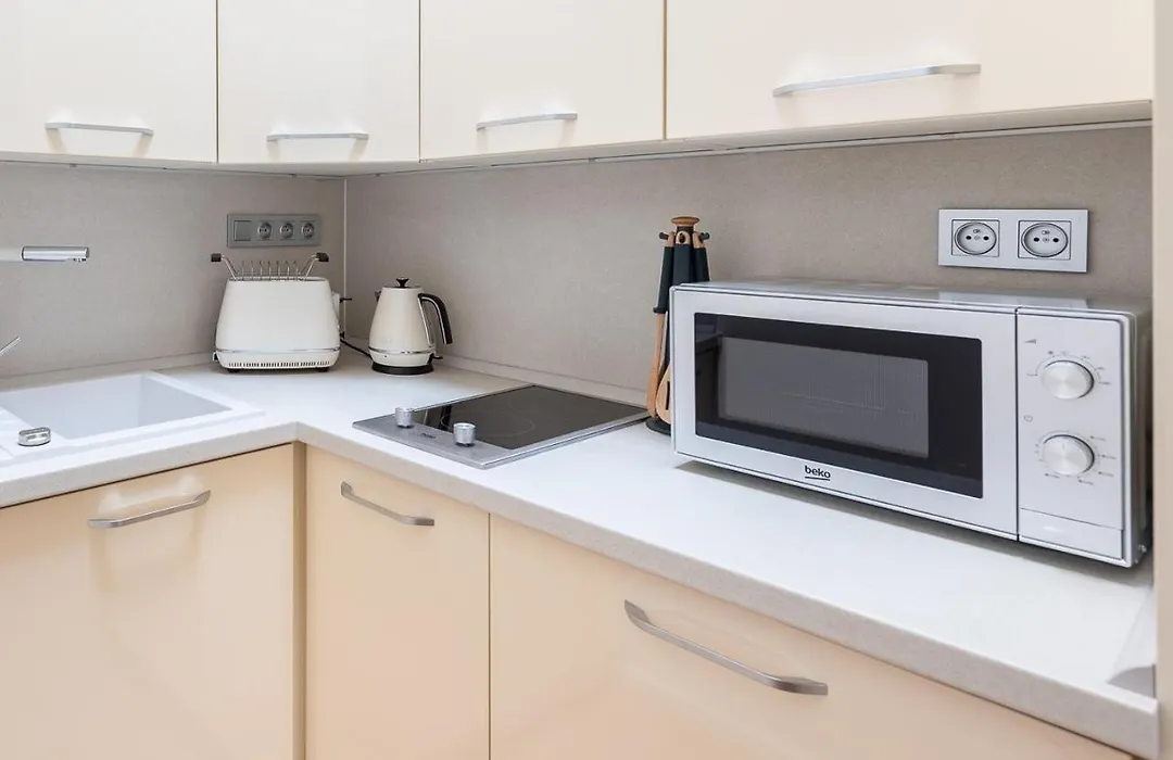 Cozy&Quiet Apartment With A/C In City Centre-1