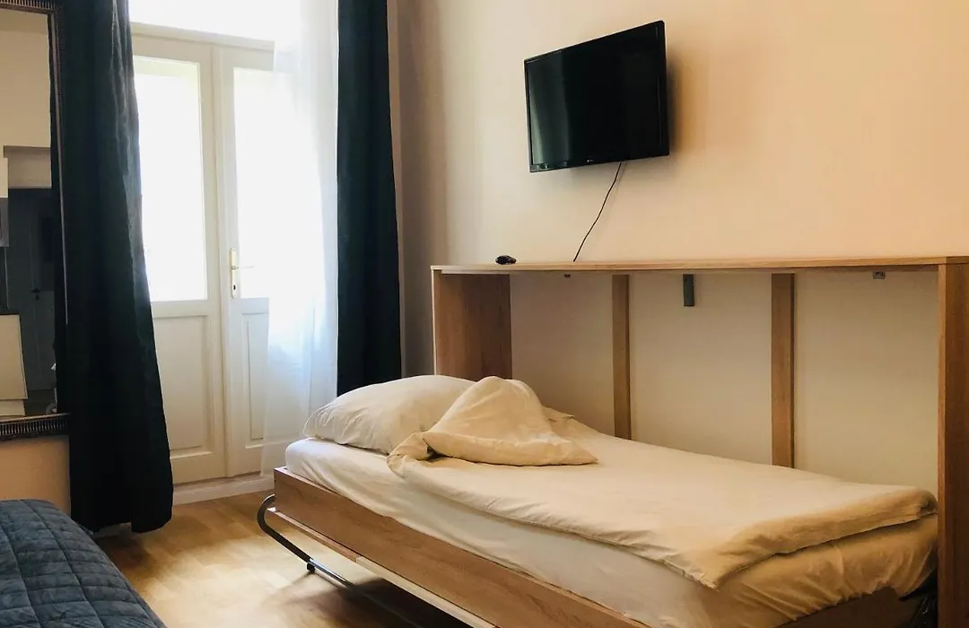 Modern Cozy Apartment In Central Prague-1
