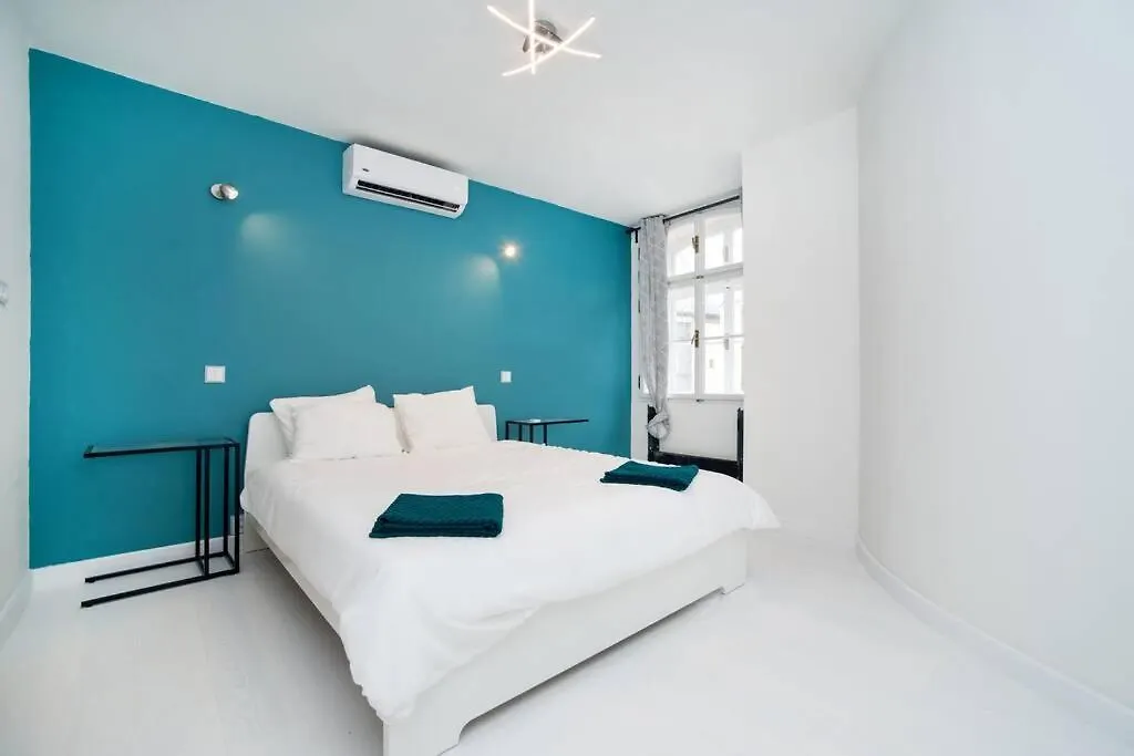 Old Town 1 Bedroom Oasis With Ac And Double Shower-1