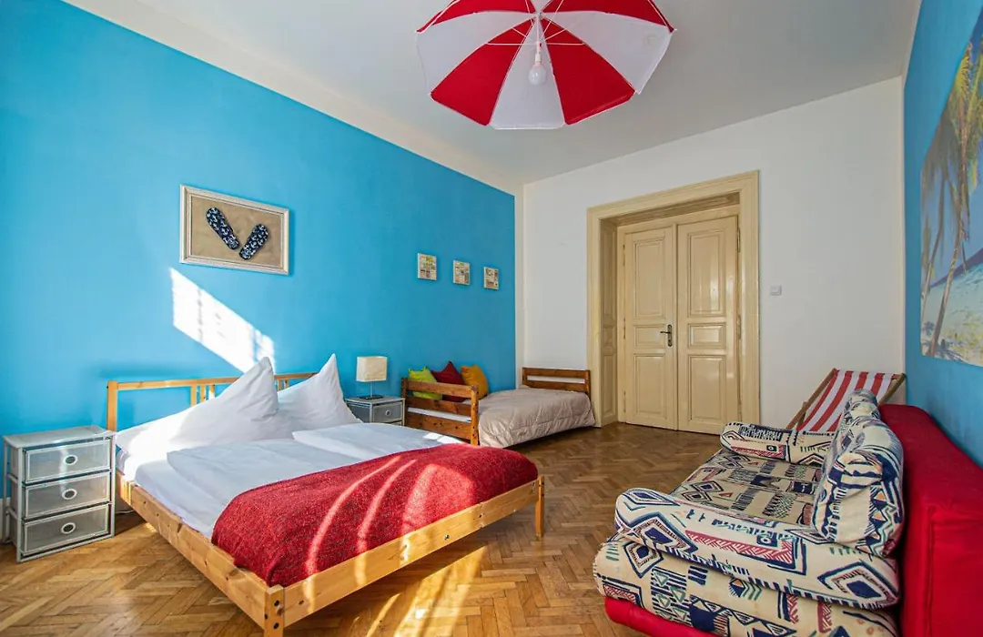 For Celebrations Spacious 3Bdr Apartment With Balcony-1