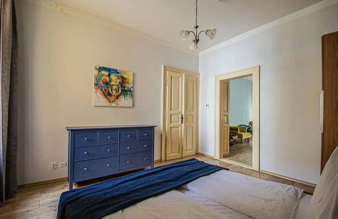 For Celebrations Spacious 3Bdr Apartment With Balcony-1