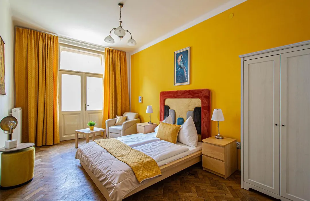 For Celebrations Spacious 3Bdr Apartment With Balcony-1