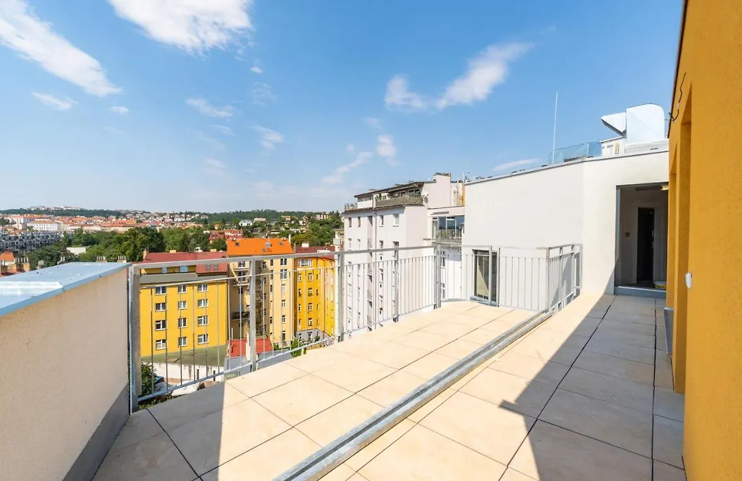 Penthouse # 81 With Panoramic City View In Elite Rezidence With Free Parking-1
