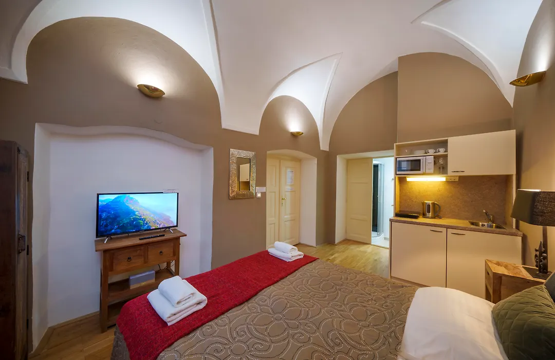 Old Town - Aparthotel Michalska-1