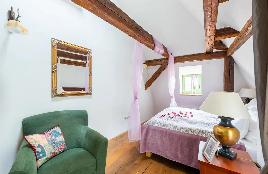 Nobles Apartments-1