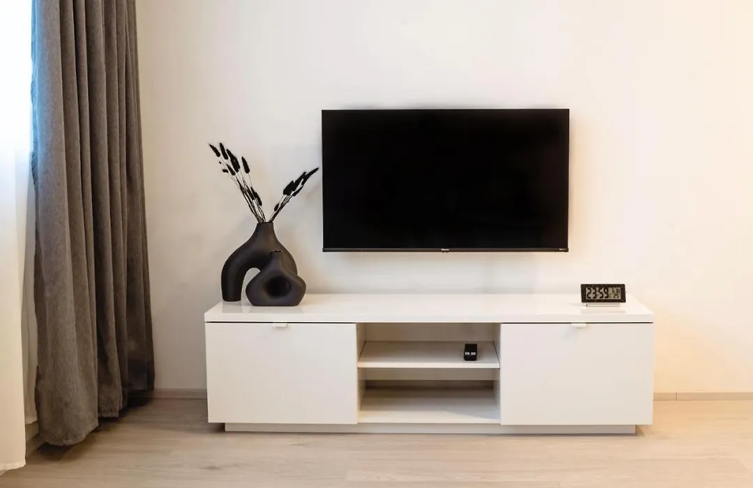 Tran Chien Apartment With Free Private Parking-1