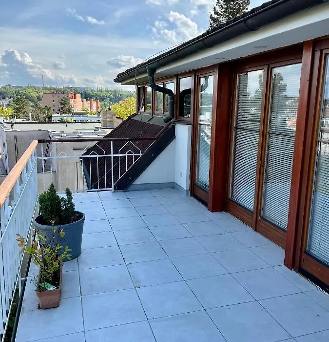 Residence Sarka Top-1