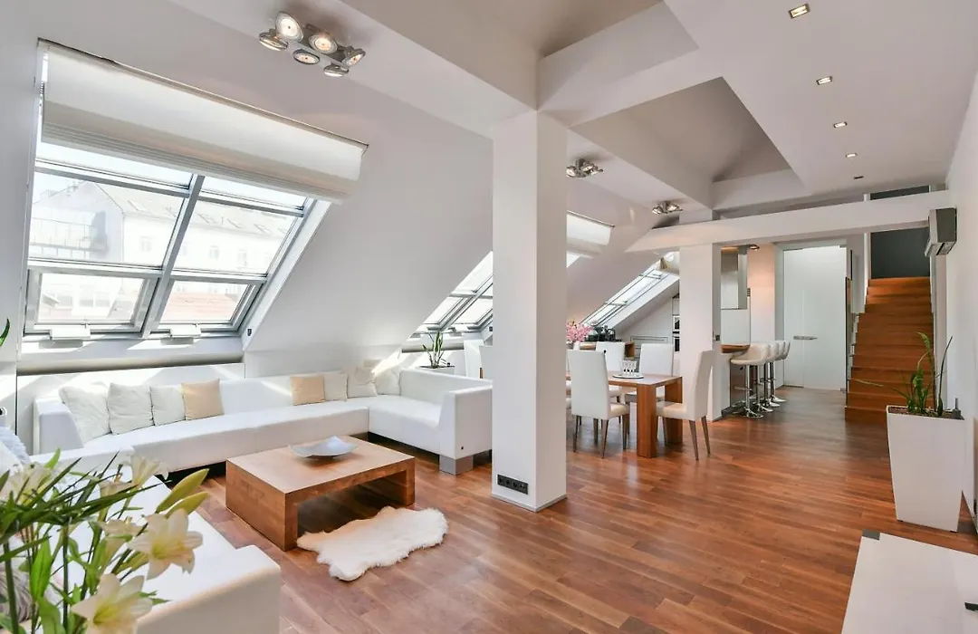 Luxury Central Penthouse With Sauna, Terrace, 250M2, 5Bdrm, 3Bthrm-1