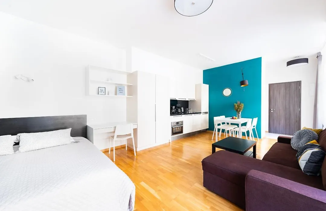 Boheme Apartments Charle'S Square-1