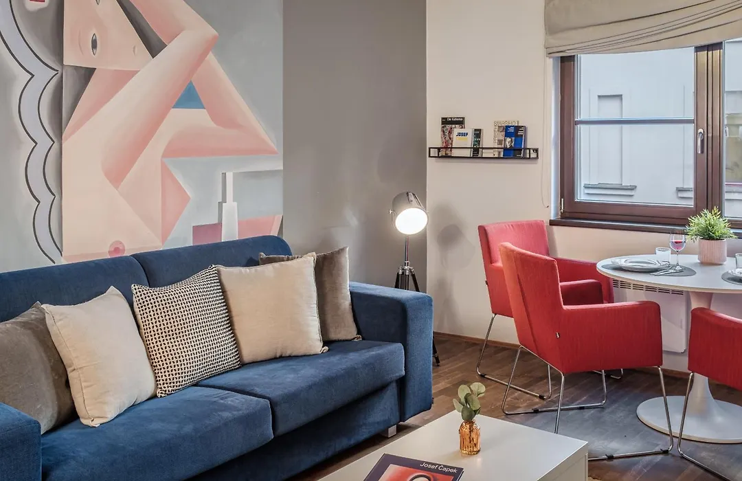 4 Arts Apartments By Adrez-1