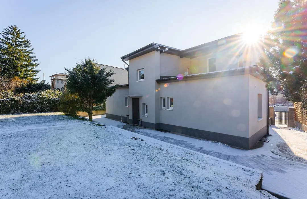 Apartmany Praha-Modrany-1