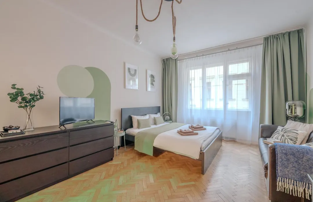 Cozy Prague Apartment-1
