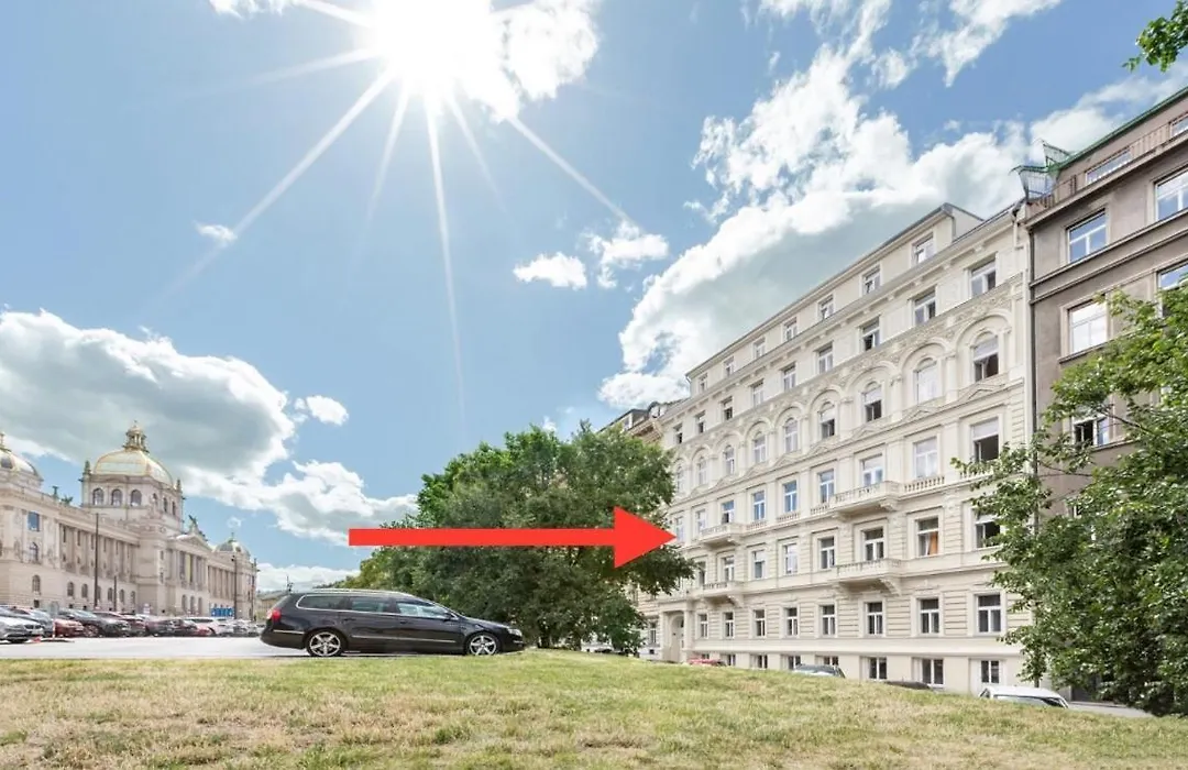 New Design & Style Apartments 50M From Wenceslas Square-1