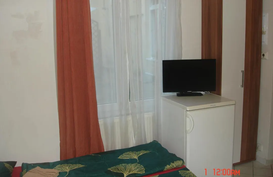 Easy Journey Apartments-1