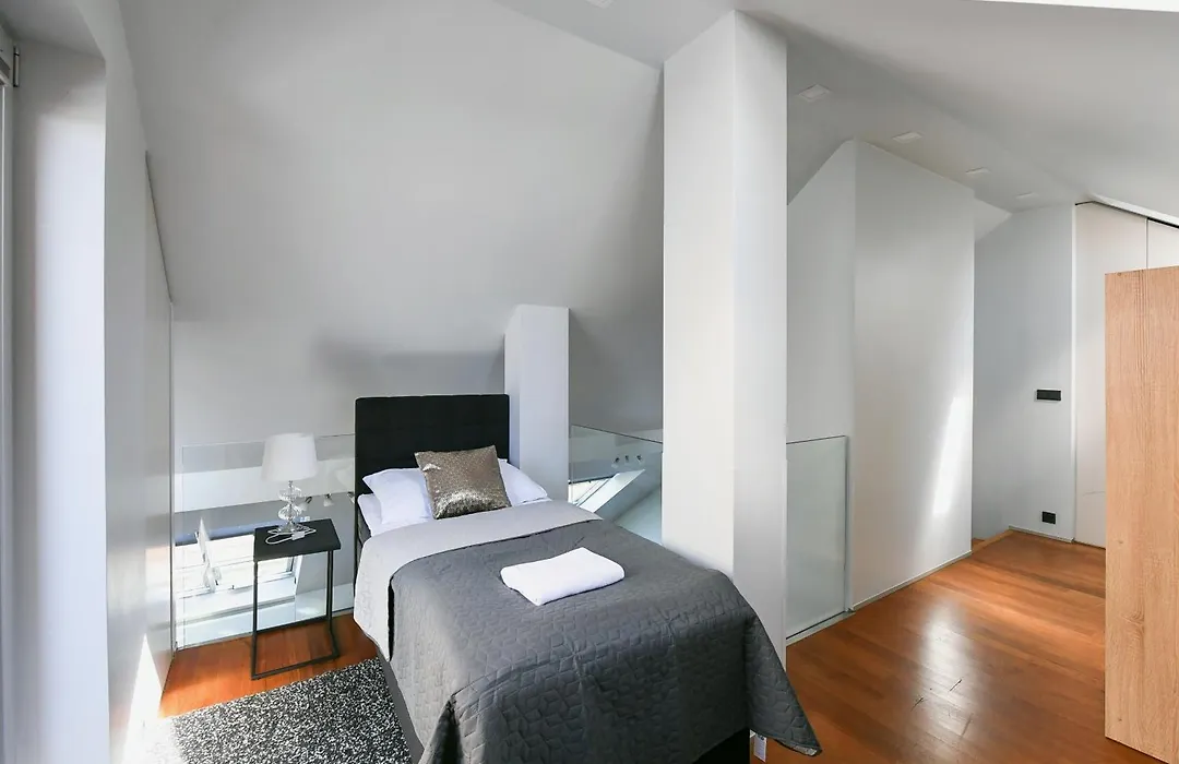 Luxury Central Duplex With Terrace-1