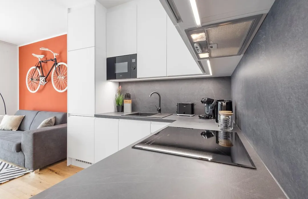 Stylish Apartment - Free Parking, Cinema, By Gravity Prague-1