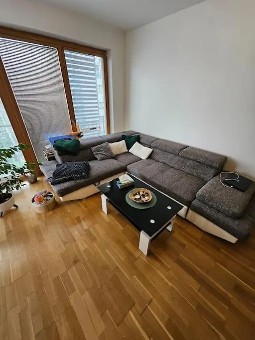 Nádherný byt v krásném prostředí-1