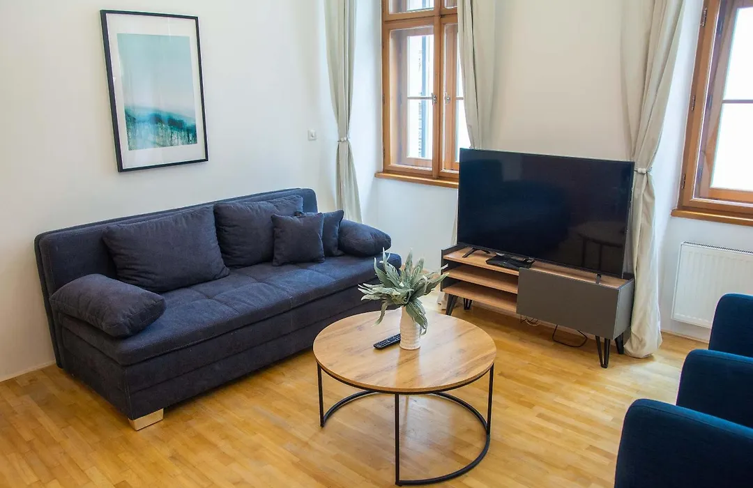 City Centre Apartment With Parking-1