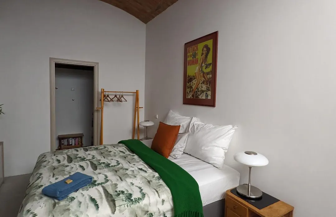 Romantic And Atypical Apartments In Prague'S Montmartre-1