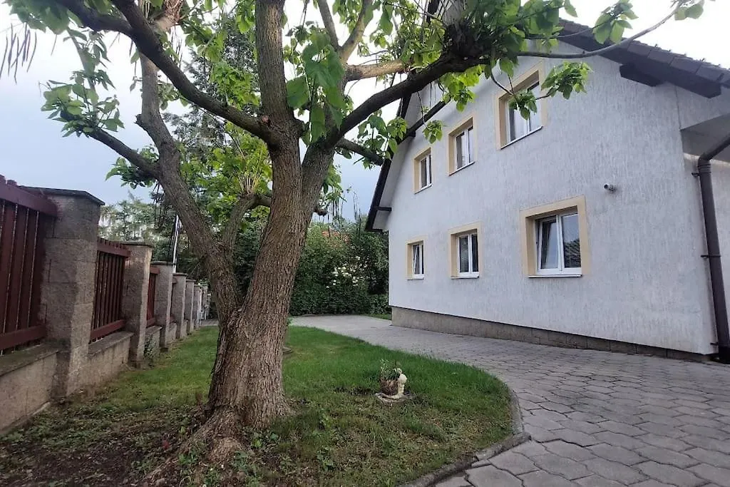 Klasicky Dum, 5 Loznic , 5 Bedrooms, Praha-1