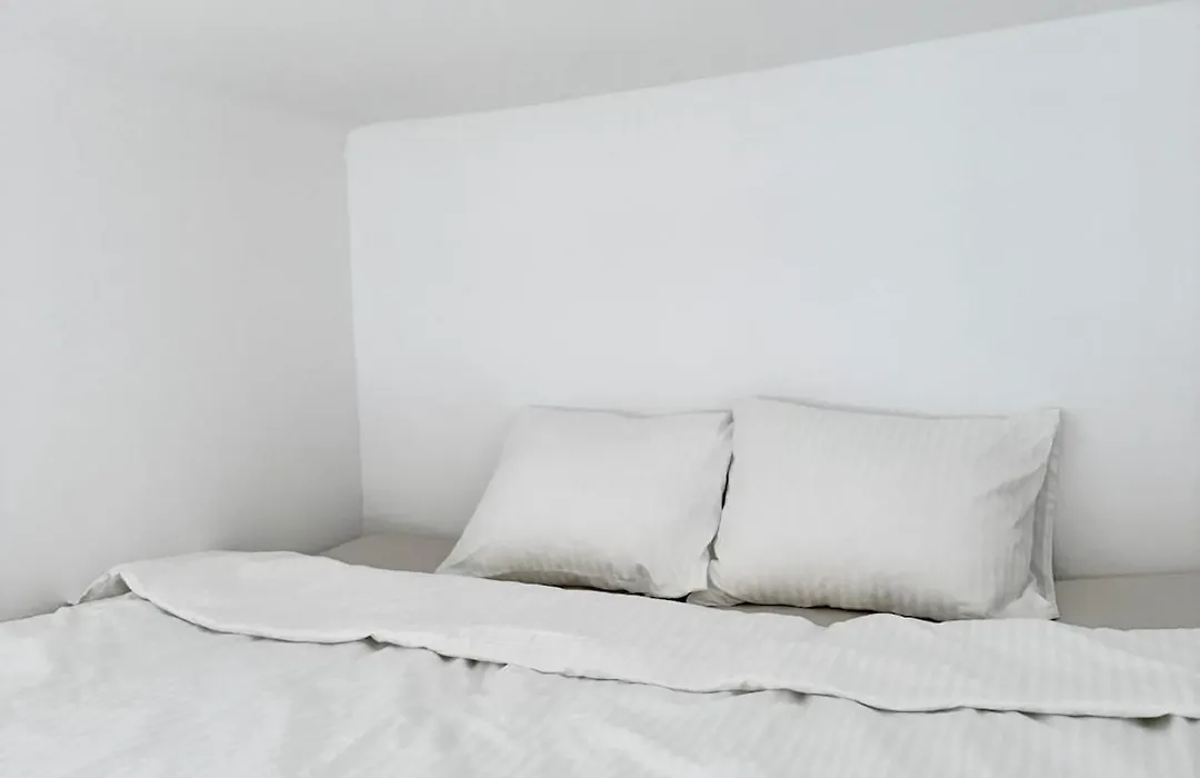 Apartment By Charles Bridge-1