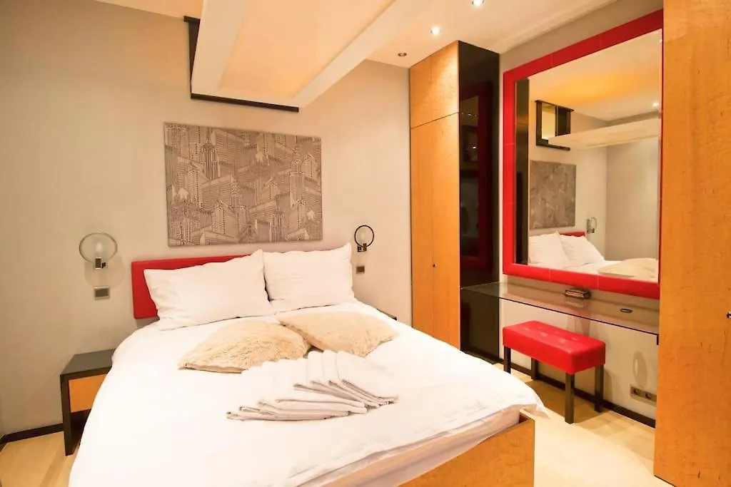 Apartment In The Heart Of Prague-1