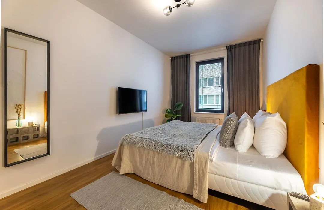 Apartment Invalidovna With Free Parking-1