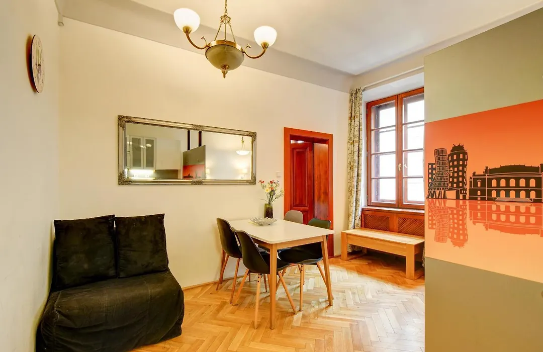 Historic Centre Apartments VIII-1