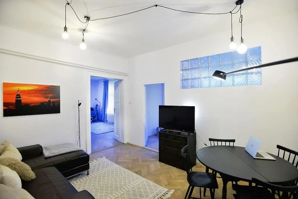 Airy & Bright Flat In Dejvice By Prague Castle-1