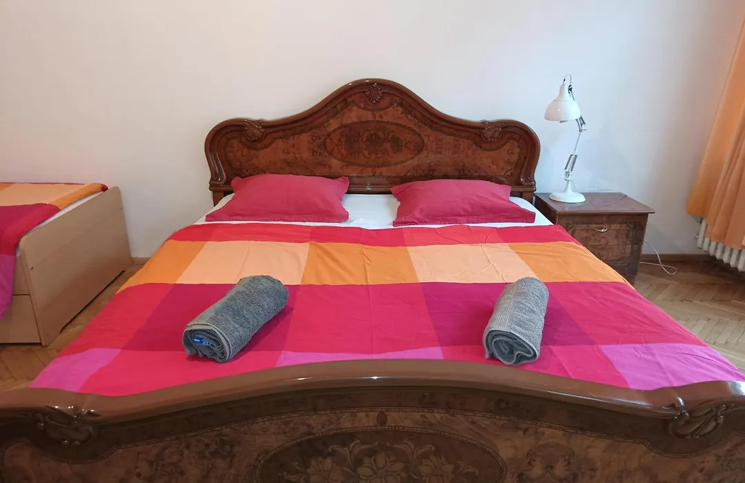 Rooms In The Center Of Old Town-1