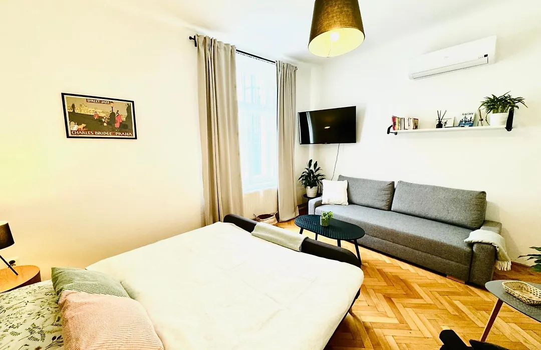 Apartments By Jacob-1