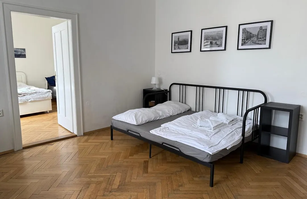 Castle View Apartment-1