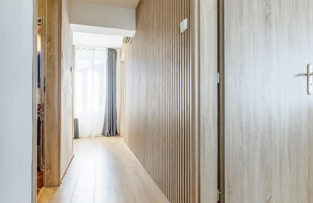 Airport Luxury Apartment & Spa Prague-1