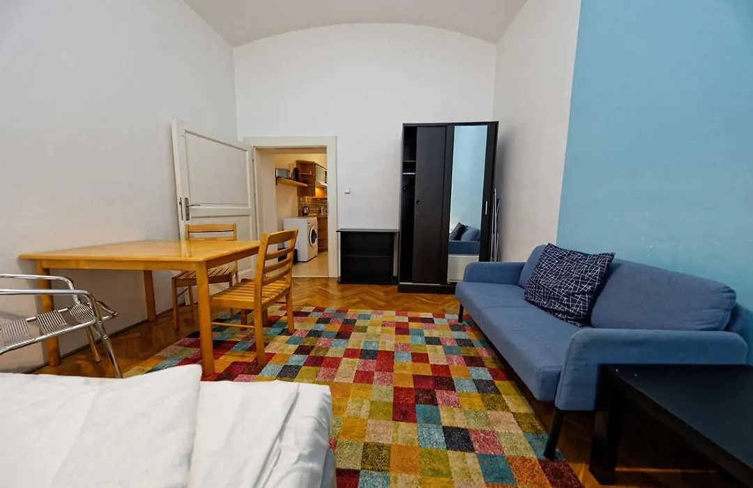 Apartments Truhlarska 31-1