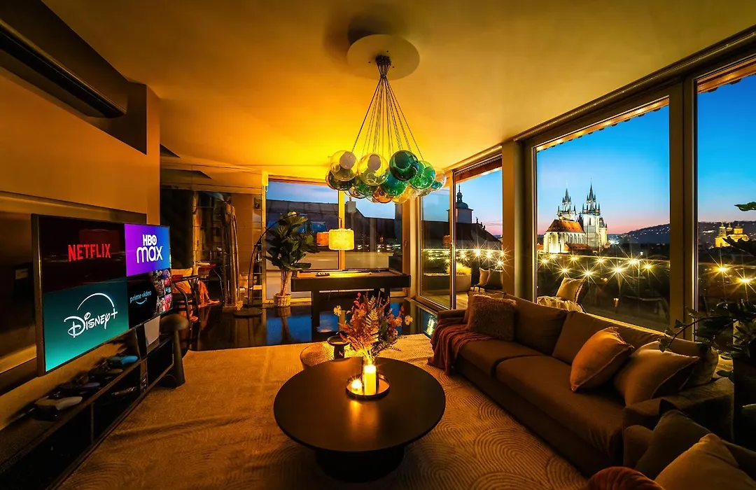 Billionaires Boutique Residence & Premium Suites, Old Town-1