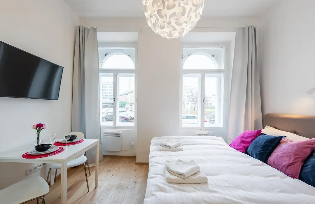 Residence Tesnov Apartments Near The Old Town - Easy Self Check In-1